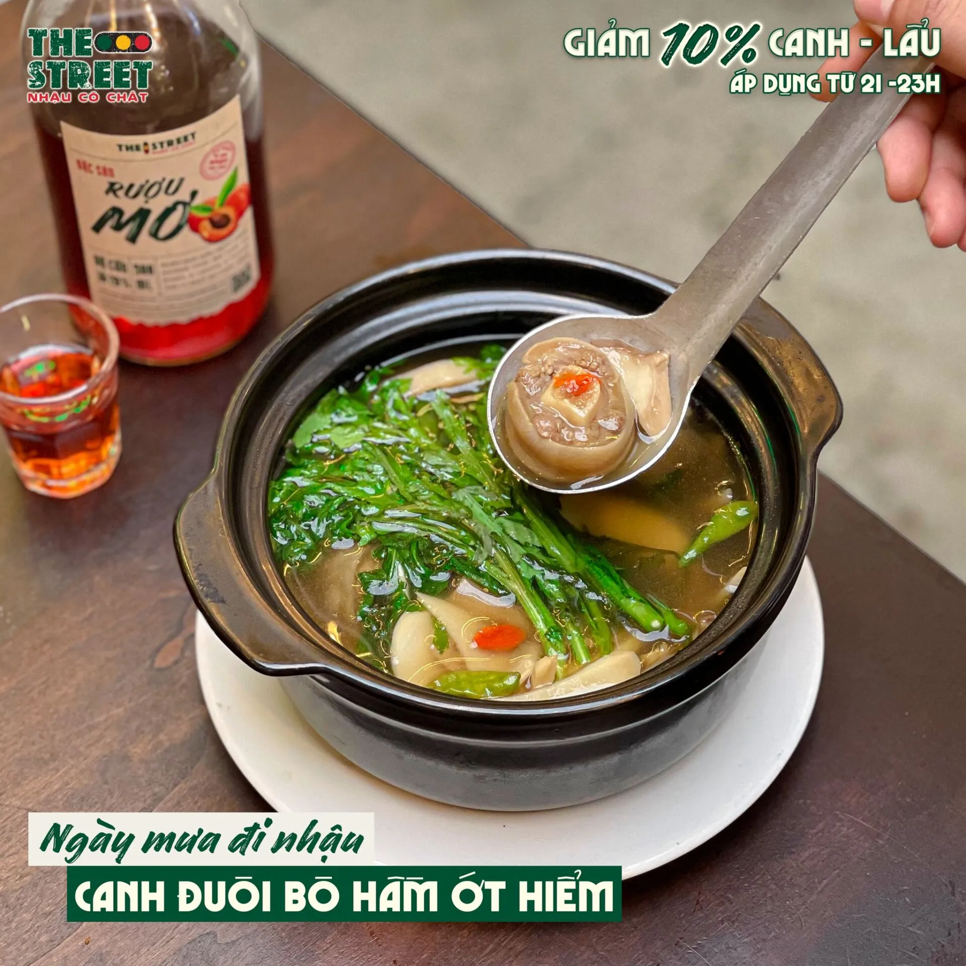 canh đuôi bò hầm ớt hiểm